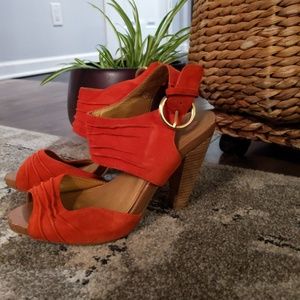 Burnt orange chunky heel